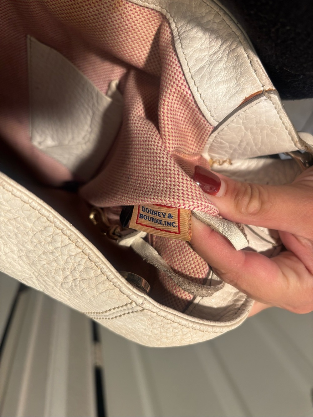 Dooney & Bourke Off-White Pebbled Leather Shoulder Bag - Picture 8 of 9